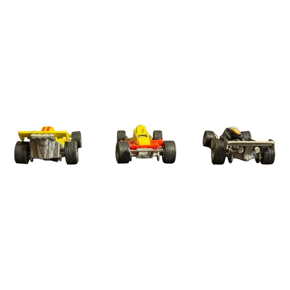 Hot Wheels Collectibles Formula 1 Collectibles Series - Picture 2 of 15